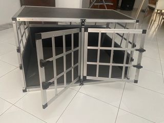 Caseta para perro de metal