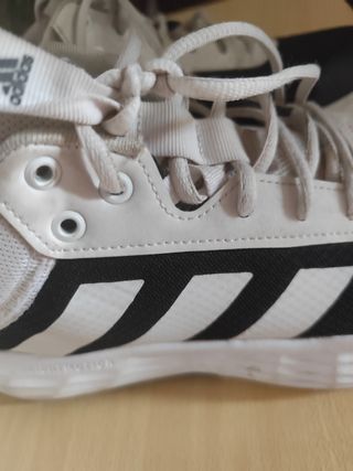 Scarpe da corsa bianche e nere