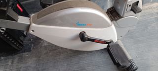 Bicicleta estática de gimnasio