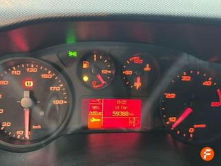 Iveco Daily 12m3 2.3 MJET 156 Furgon 35s16v 5P