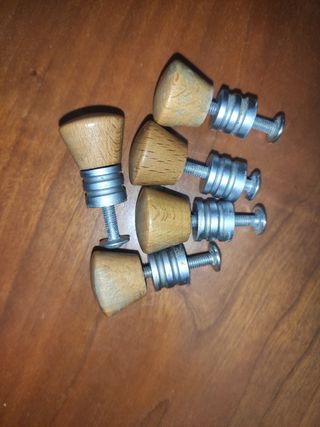 5 Tiradores de Armario Madera y Metal