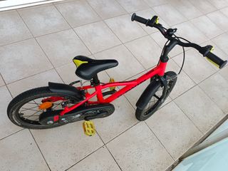 Bicicleta infantil 16" B-TWIN RACING 900