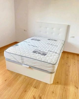 Canapé y canapé de 135×190