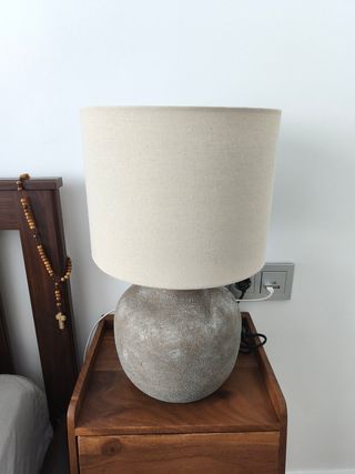 Lámpara de mesa Sklum Uvalin