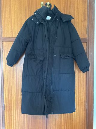 Plumífero largo Primark Talla S Negro
