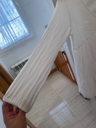 Vestido blanco Stradivarius