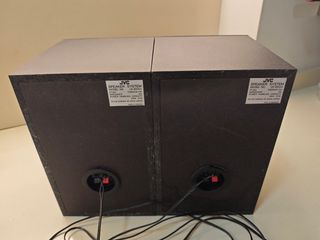 Altavoces JVC Negros