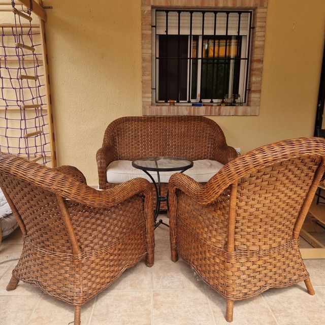 Sofá y sillones de mimbre/ratan