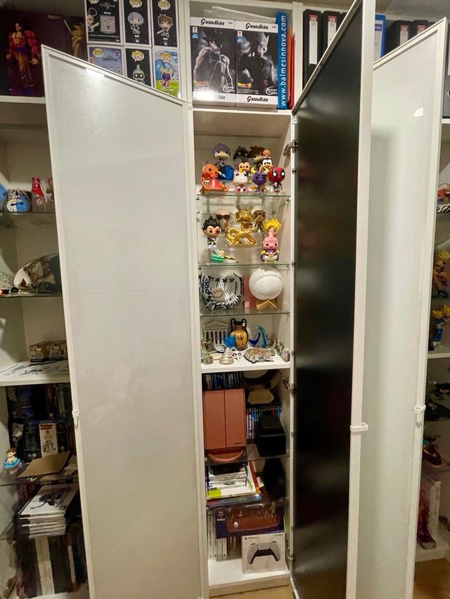 3 Librerías BILLY/ HöGBO con LED y altillo