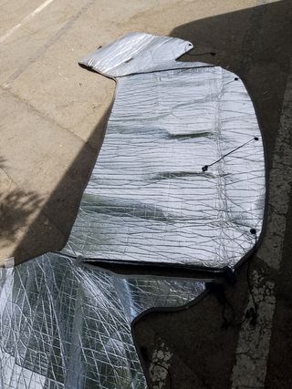 Protección solar coche, furgoneta, autocaravana