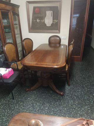 Mesa de comedor extensible madera. 