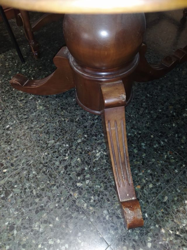 Mesa de comedor extensible madera.