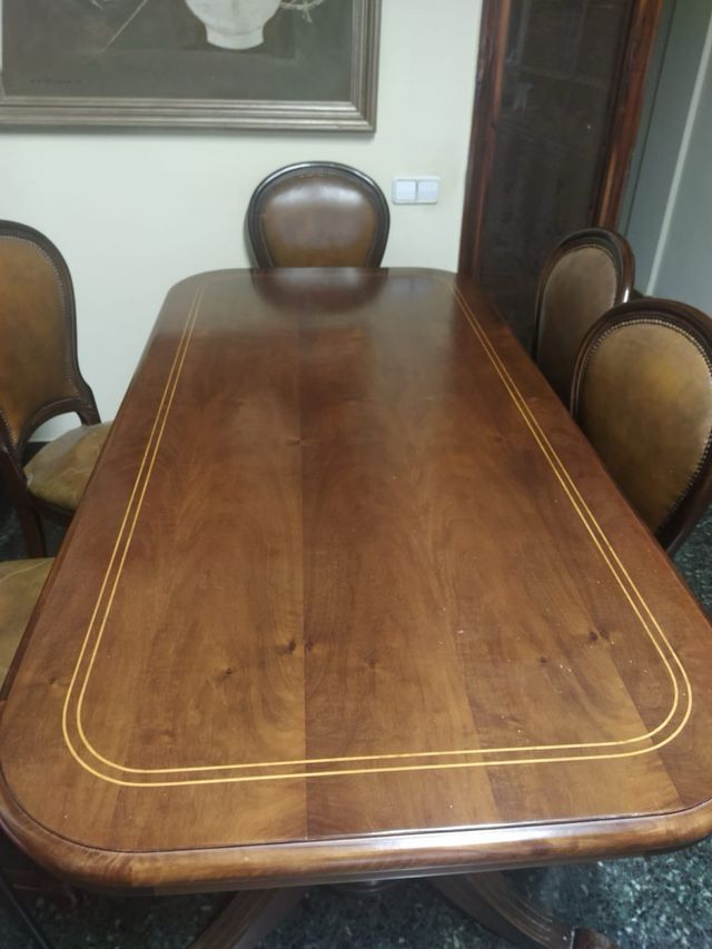 Mesa de comedor extensible madera.