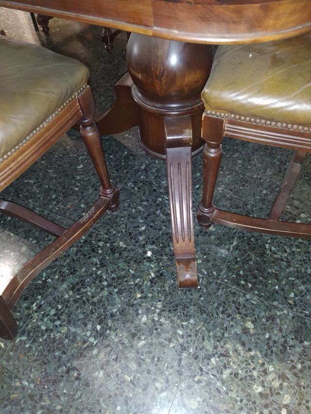 Mesa de comedor extensible madera.