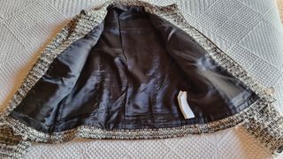 Chaqueta Zara Tweed Negra y Blanca