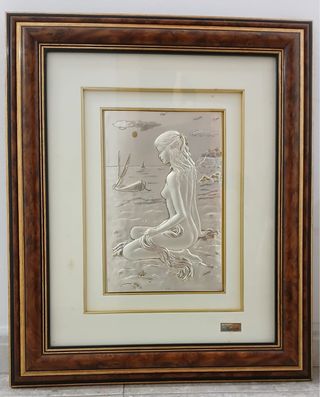 Cuadro de mujer en plata y madera