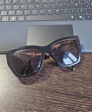 Gafas de Sol Prada Tortoise y Negro