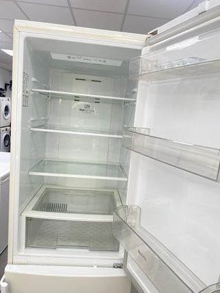 LG Nevera combi 190x60cm no frost con garantia