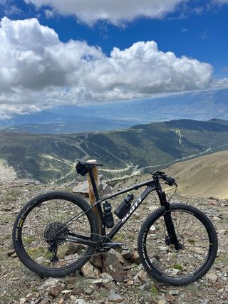  Scott Scale M raw carbon