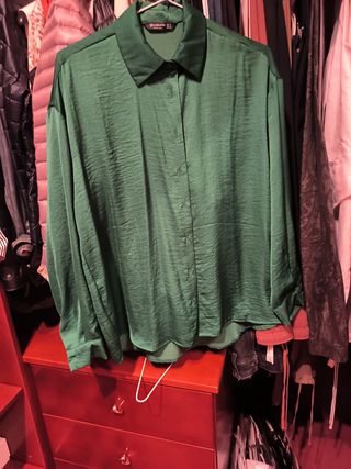 Camisa verde de señora