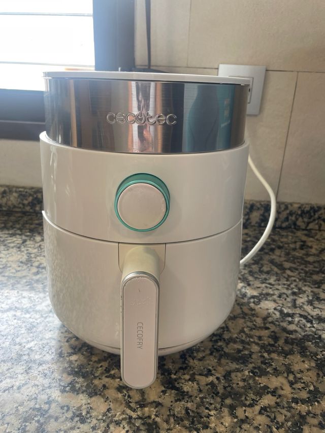 Freidora de aire Cecotec