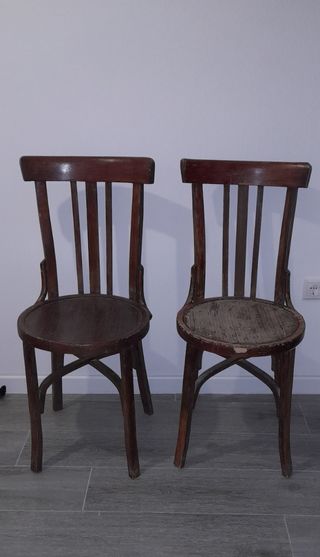 Sillas Thonet de madera (2 unidades)