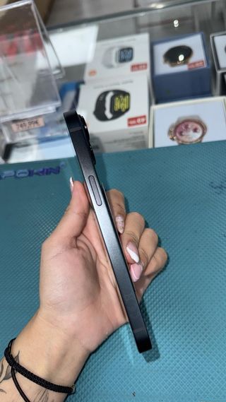 iPhone 14 128GB Negro