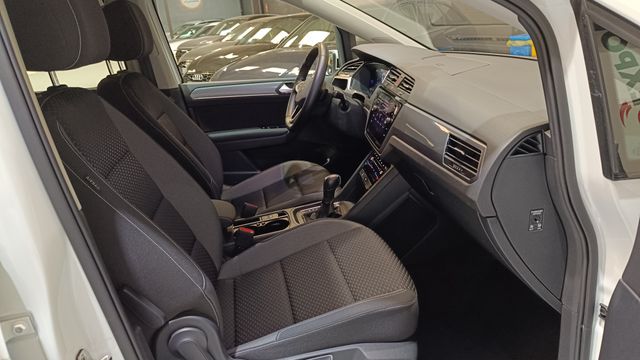 VOLKSWAGEN Touran Sport 2.0 TDI 110kW 150CV DSG