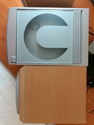 Minicadena Sanyo Beige y Plata