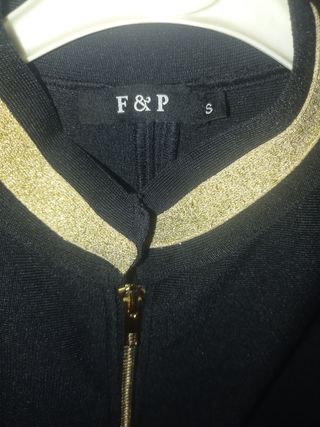 Chaqueta Negra y Dorada Talla S