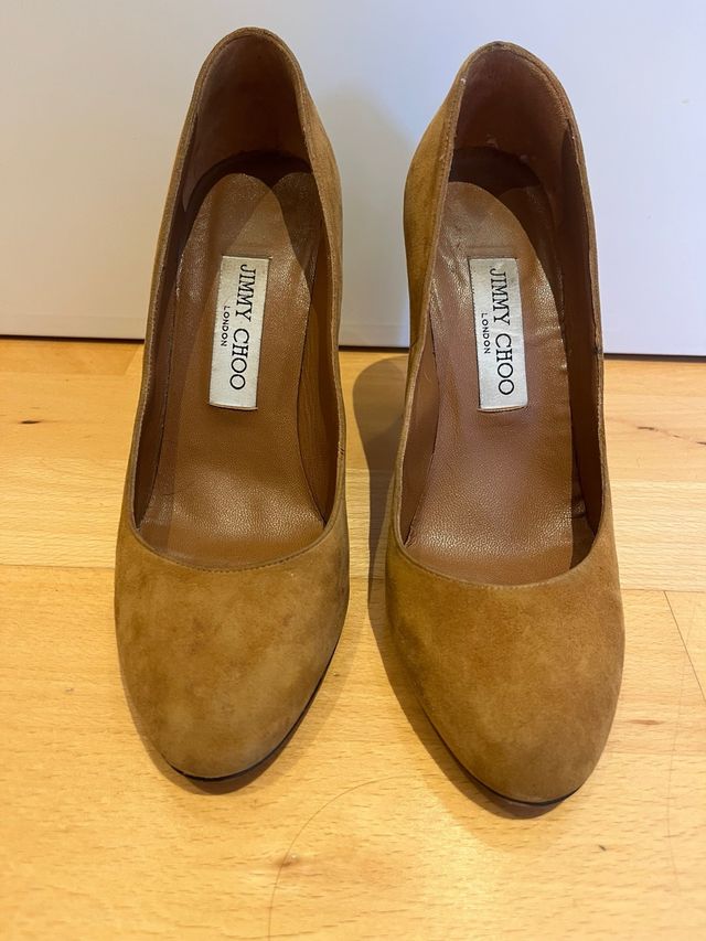 Salón Jimmy Choo Marrón