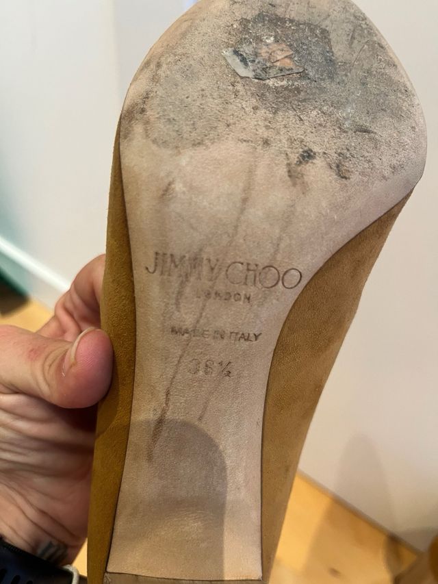 Salón Jimmy Choo Marrón