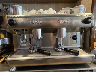 Cafetera profesional Ariete