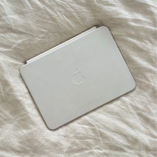 Magic Keyboard Folio Apple