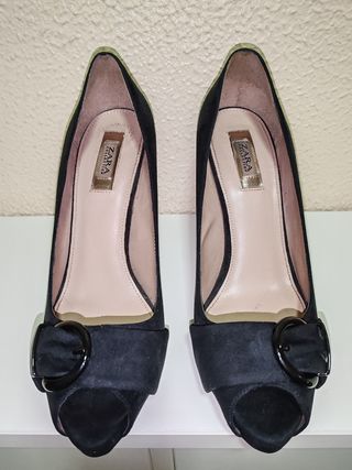 Zapatos de tacón Zara negros talla 38