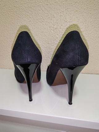 Zapatos de tacón Zara negros talla 38