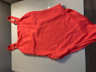 Bañador entero naranja con tirantes