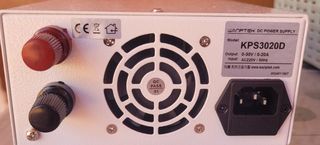 Fuente de Alimentación Regulable WANPTEK KPS3020D