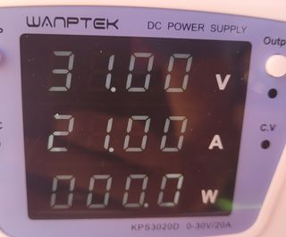 Fuente de Alimentación Regulable WANPTEK KPS3020D