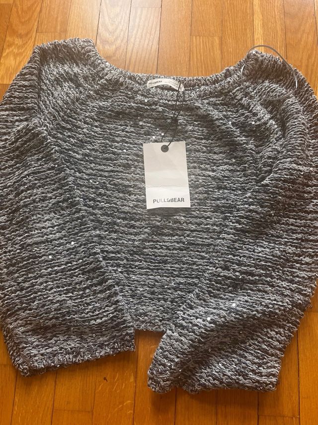 Jersey Pull&Bear corto gris