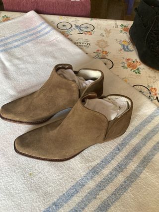 Lote botines mujer negros y marrones 25€ lote