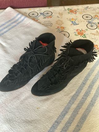 Lote botines mujer negros y marrones 25€ lote