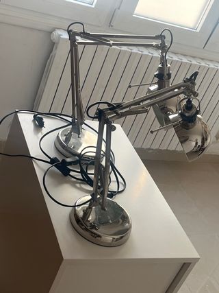 Set 2 Lámparas Mesa IKEA Plata. Buen estado.