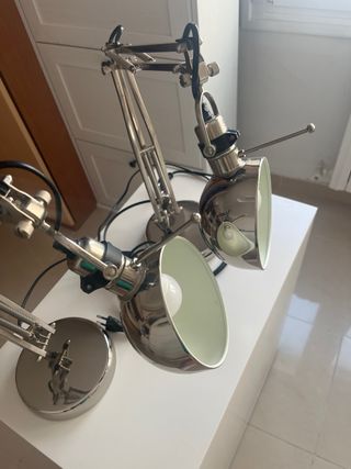 Set 2 Lámparas Mesa IKEA Plata. Buen estado.