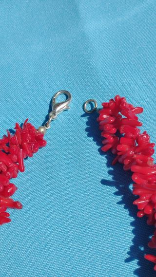 Colar vintage de coral vermelho