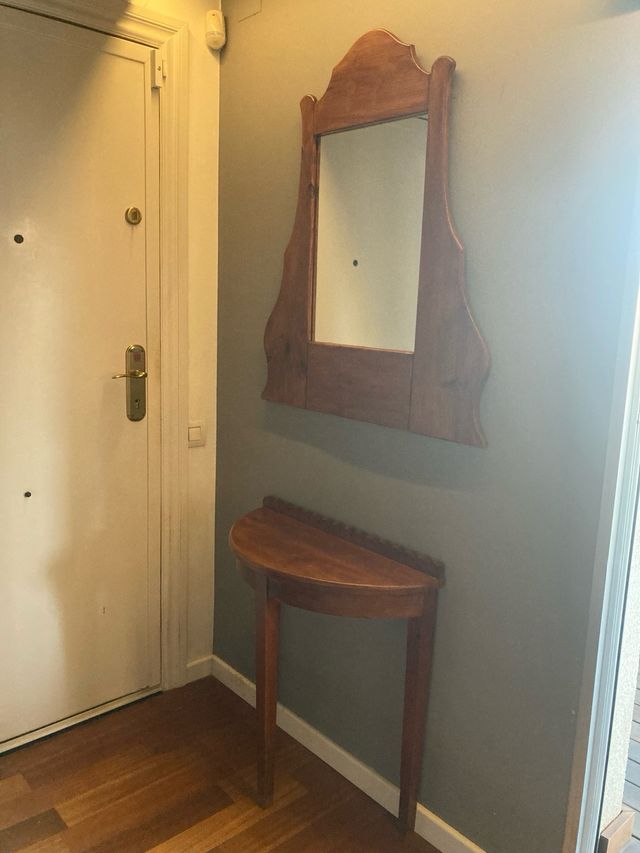 Espejo de madera artesanal