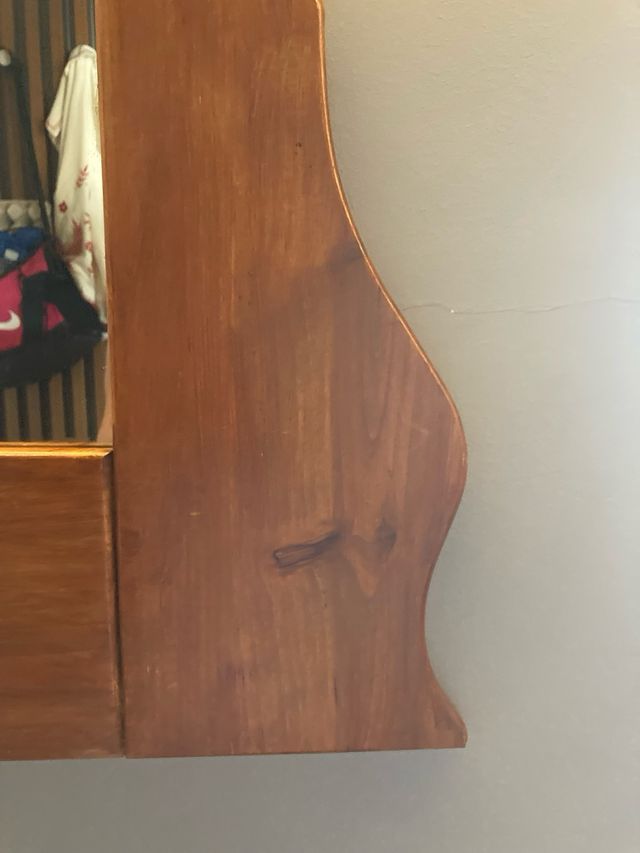 Espejo de madera artesanal