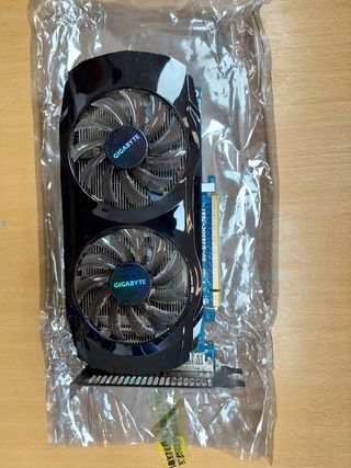 Tarjeta Gráfica Gigabyte Nvidia GTX 460