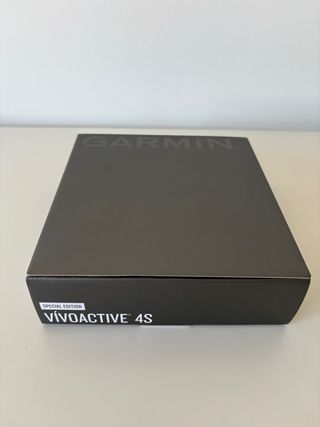 Reloj Garmin Vivoactive 4S Edición Especial
