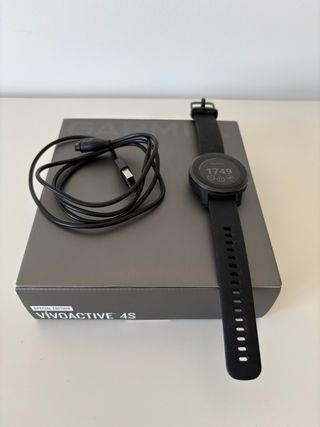 Reloj Garmin Vivoactive 4S Edición Especial
